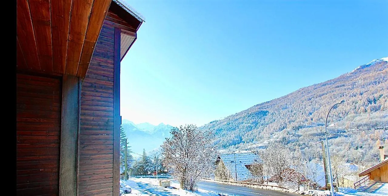 La Ruinee Appartement Chaleureux A Proximite Des Pistes Et Commodites Briancon  Apartment